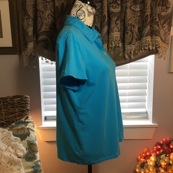 Jones New York Signature short sleeve weekend comfort partial button front shirt - Picture 3 of 7